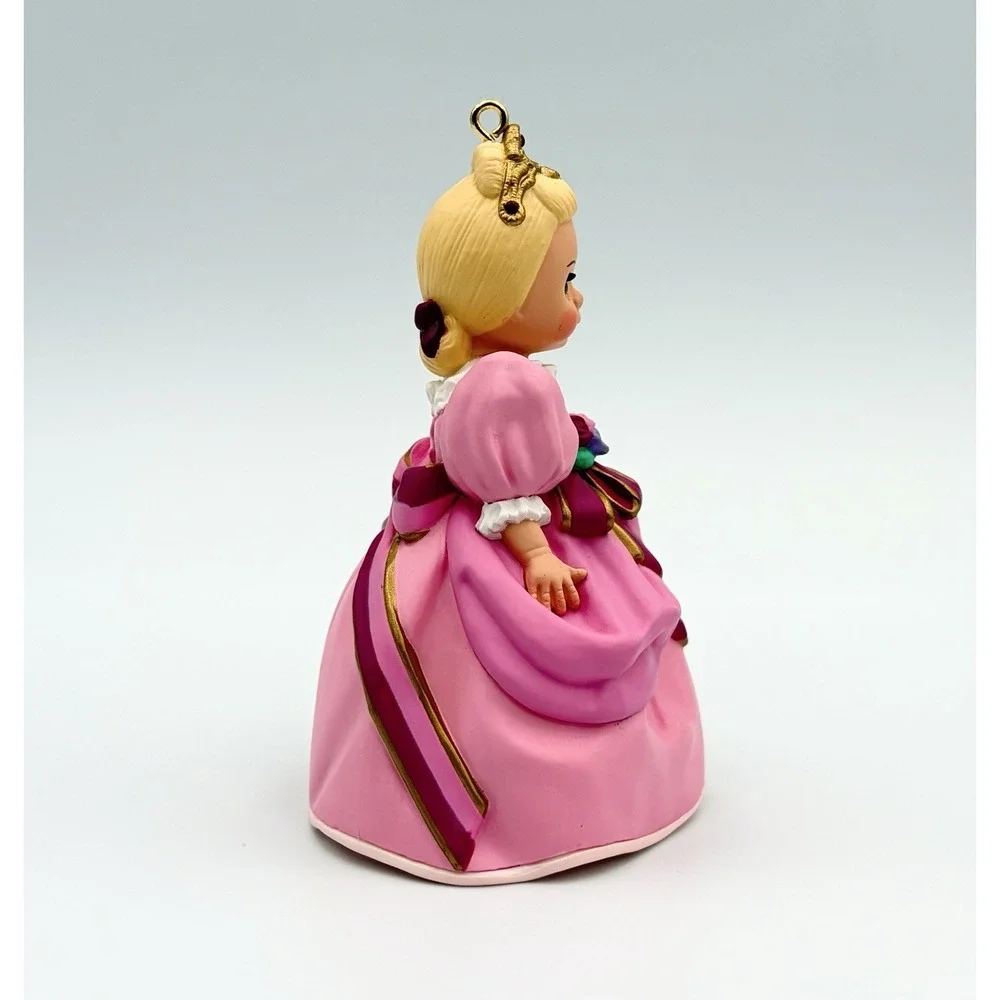 1995 Hallmark Madame Alexander Cinderella Doll Ornament QX6311 Vintage